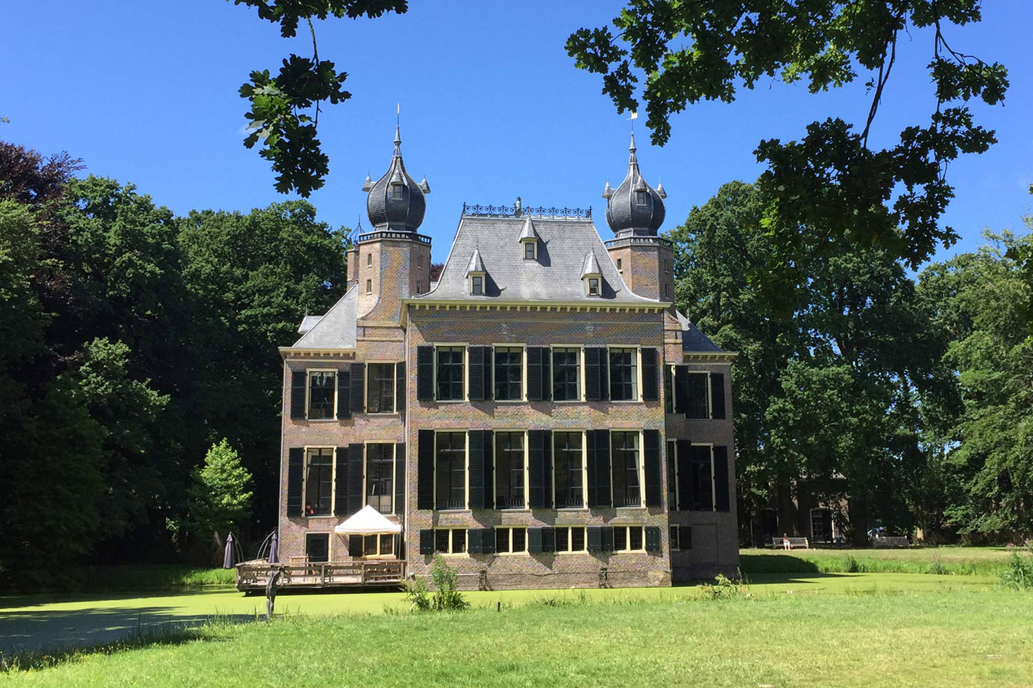 KLEURHISTORISCH ONDERZOEK | RESTAURATIE | RECONSTRUCTIE